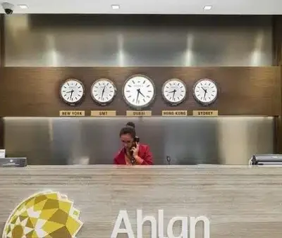 First Class Lounge @ Dubai Airport Terminal 1