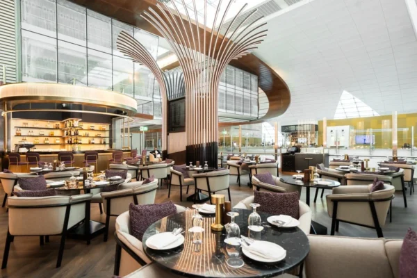 Transit Family Meet & Assist +  Ahlan Lounge Access @ DXB - Terminal 3 - Image 3