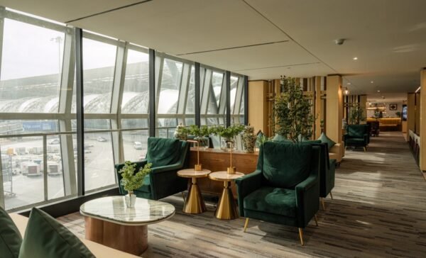 The Coral Business Class Lounge -  International (BKK) - Image 2